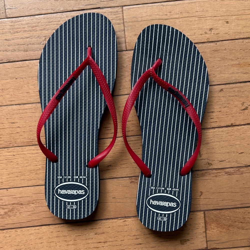 Havaianas navy Pinstripe Flip Flops with Red Straps